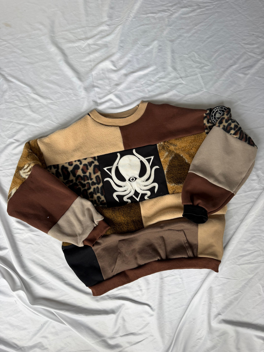 LOST IN TIME REWORKED CREWNECK