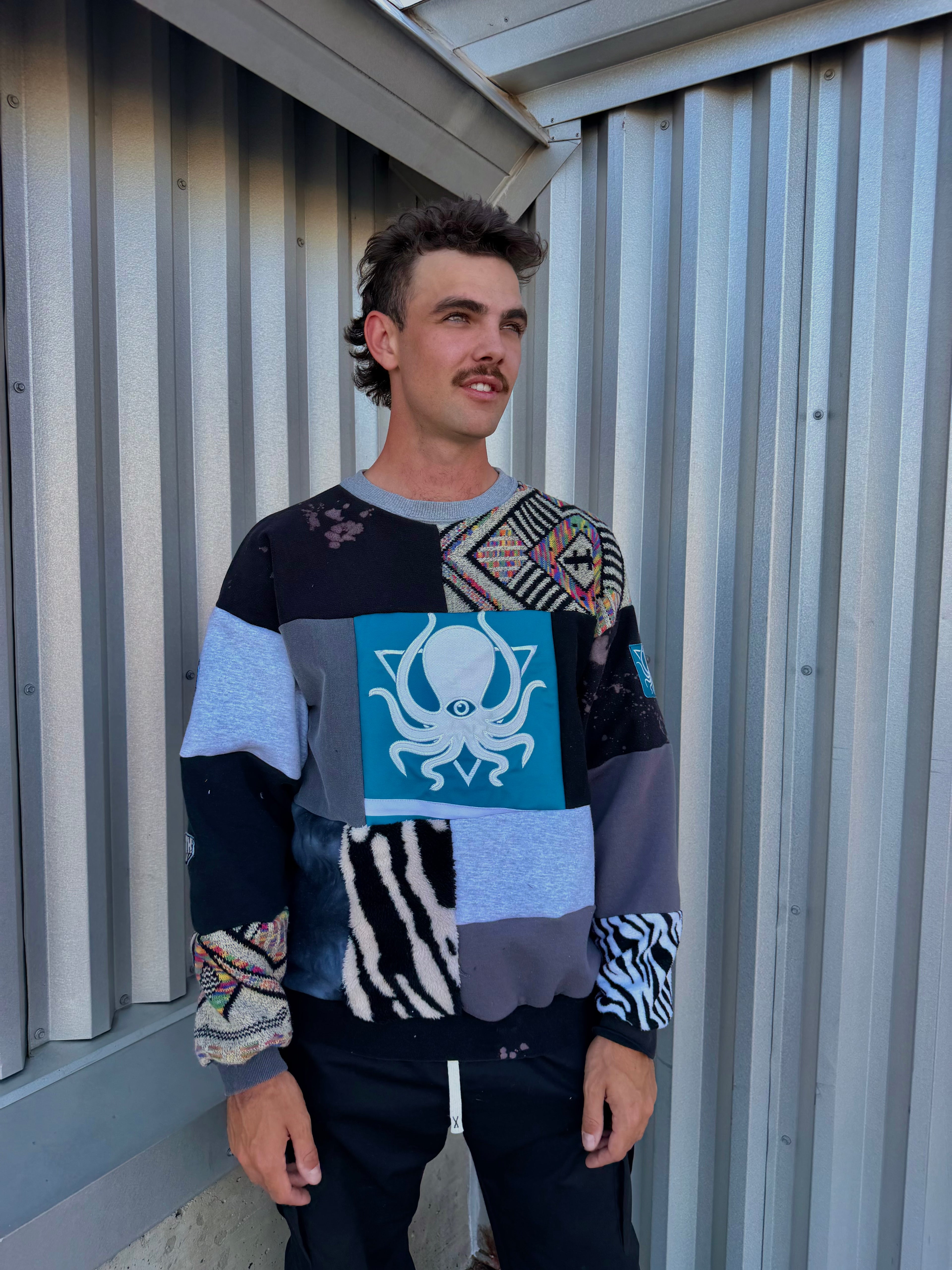 DARK LIGHT REWORKED CREWNECK
