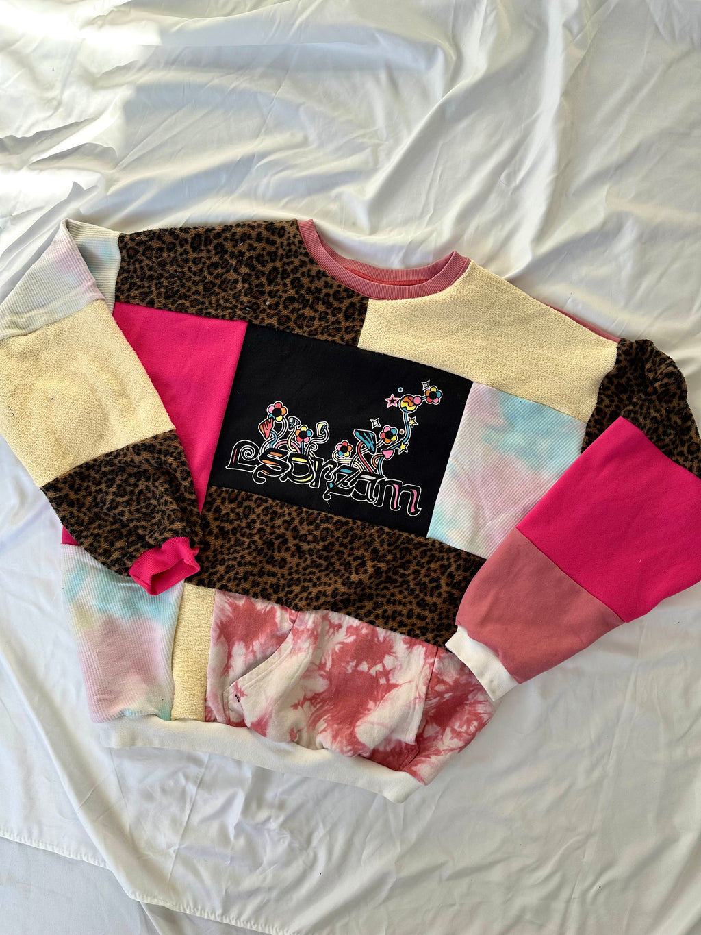 WILD ORCHIDS LSDREAM CREWNECK